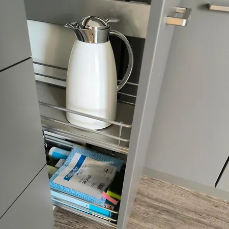 In Neuss-reuschenberg Апартаменты *