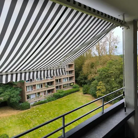 In Neuss-reuschenberg Апартаменты *
